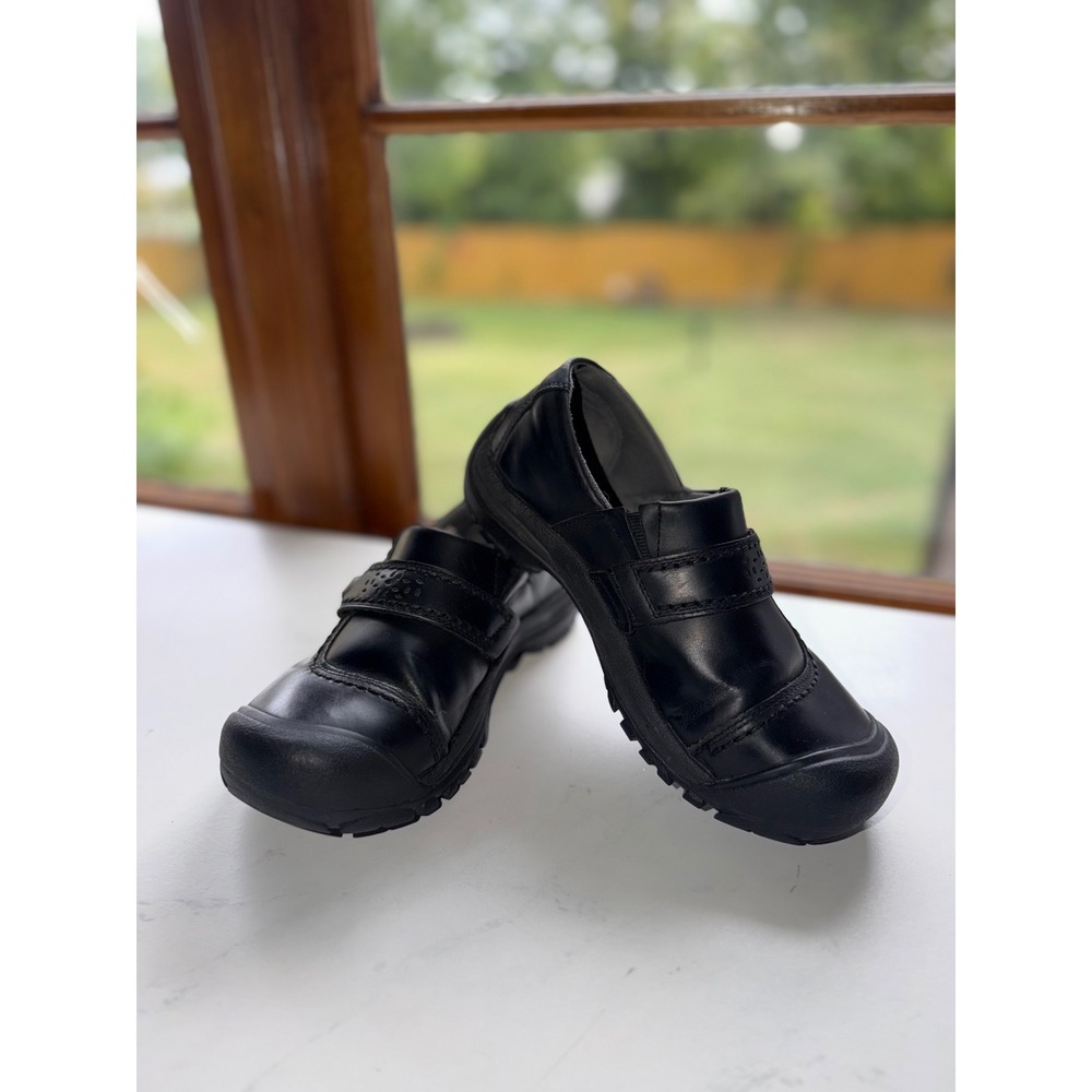 Keen Presidio Black Leather Slip On Clogs Shoes Womens 1011400